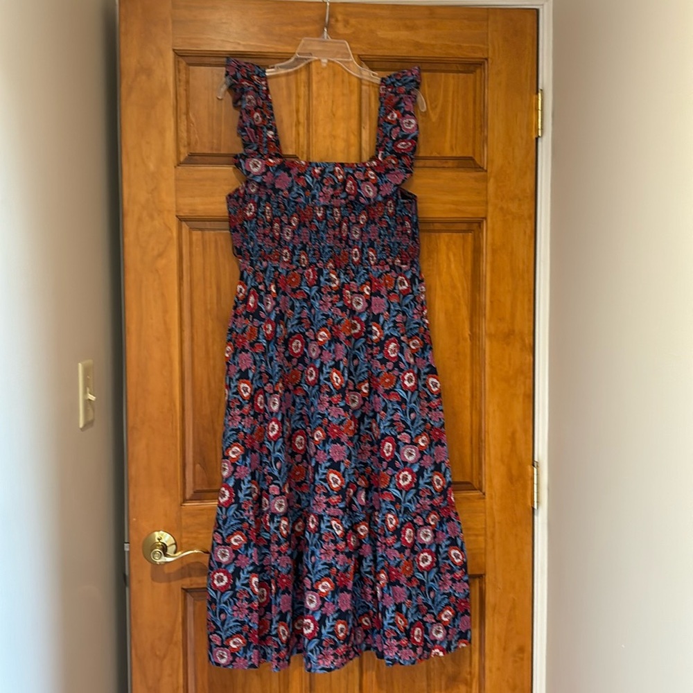 NWT vineyard vines Tisbury floral smocked dress size L